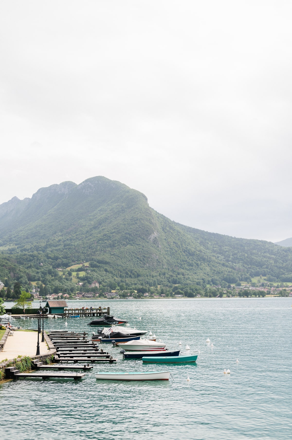 Lac paradisiaque pour célébrer son elopement