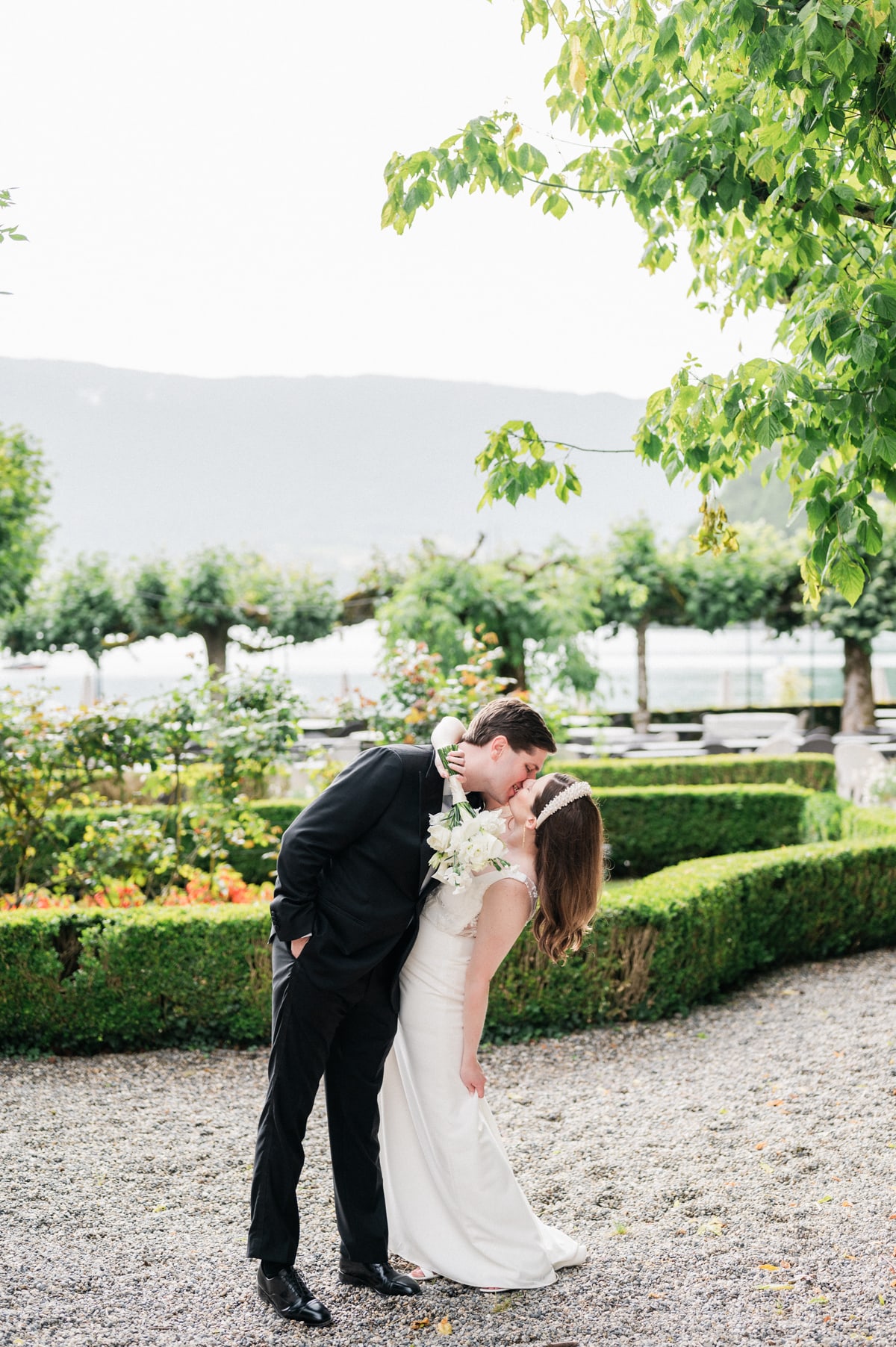 Photo de couple jardins Abbaye de Talloires