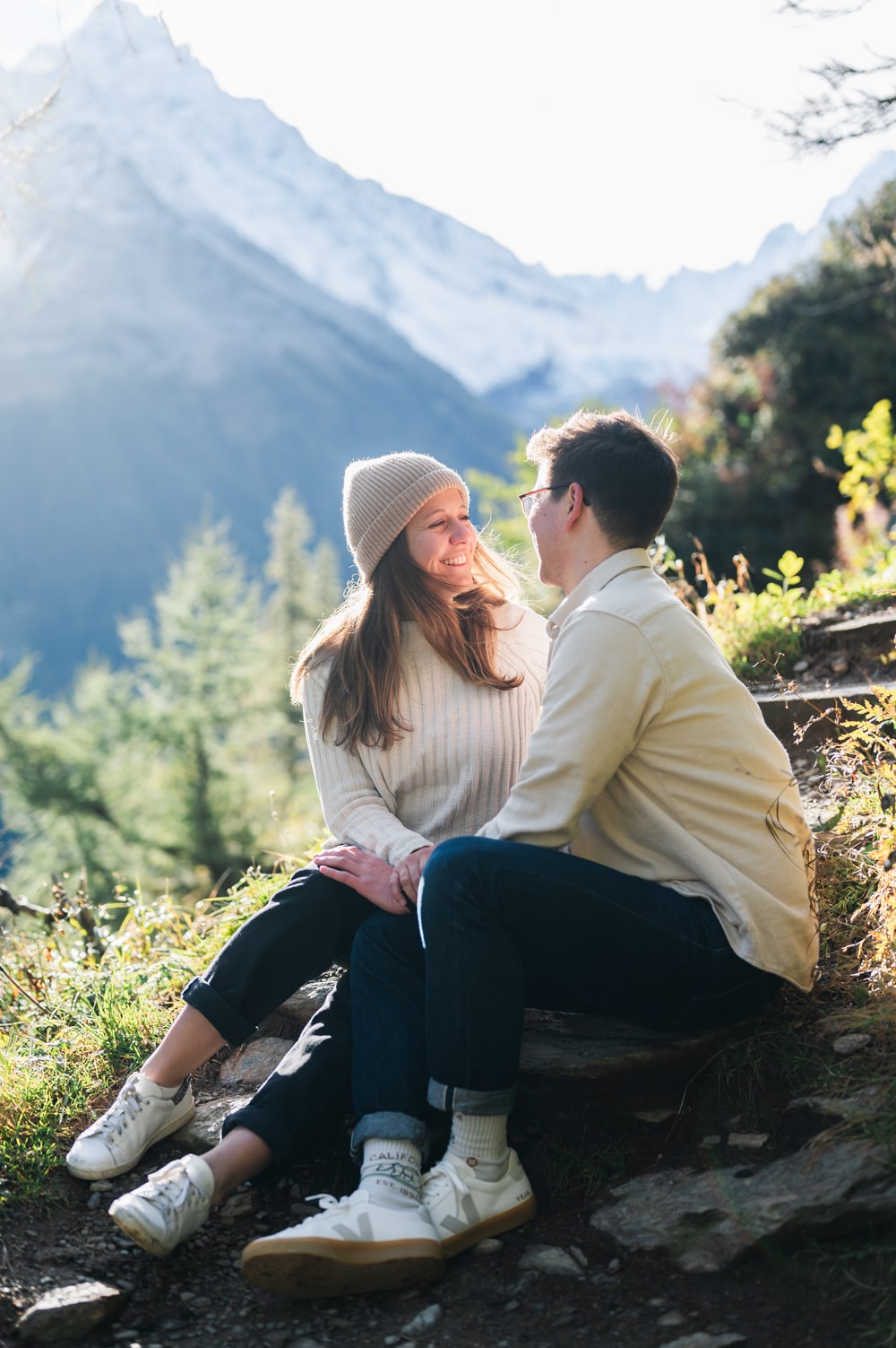 Photos de couple à la montagne